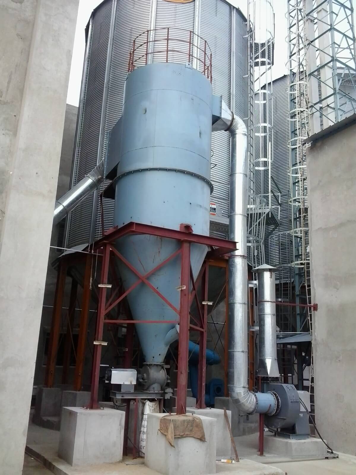 WhatsApp Image 2025-10-11 at 16.07.22